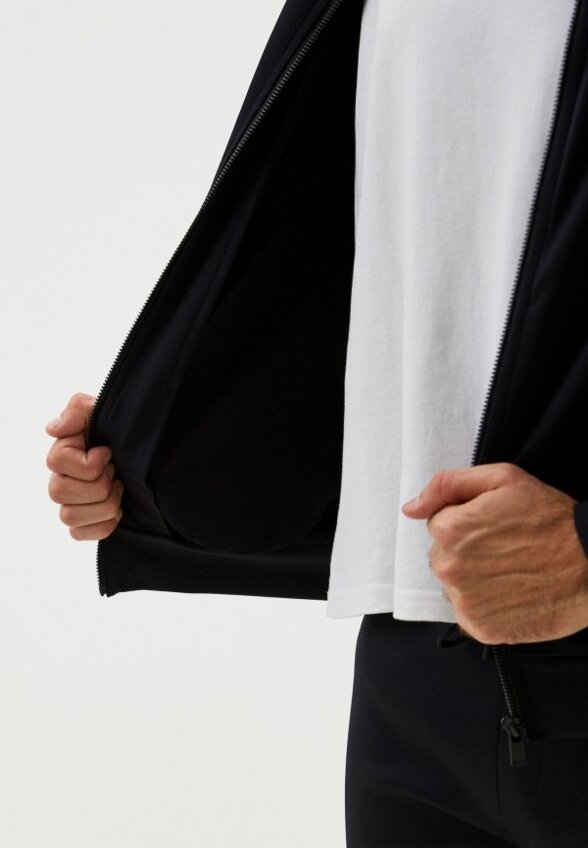 Олимпийка Qwentiny