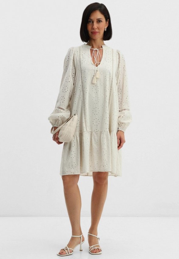 Платье La Lindeza