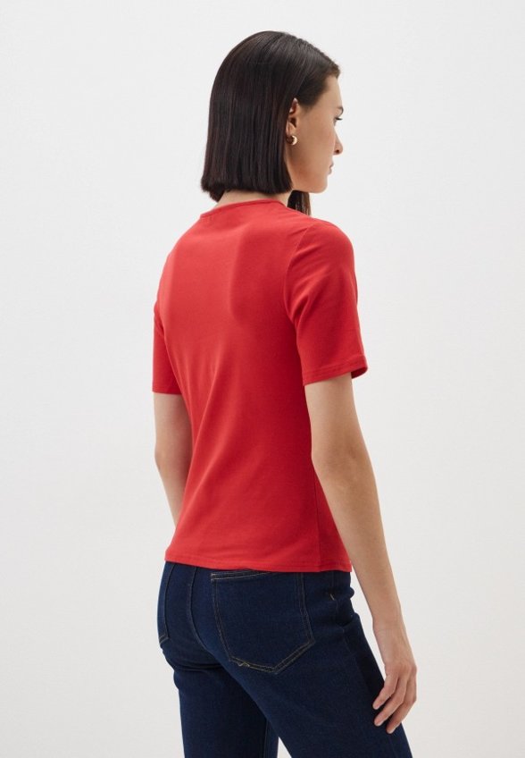 Футболка Zarina