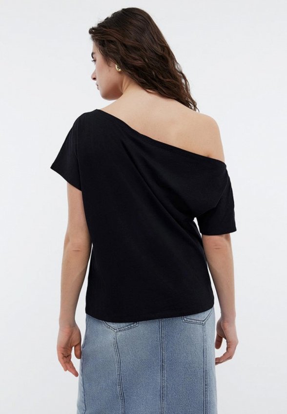 Футболка Baon