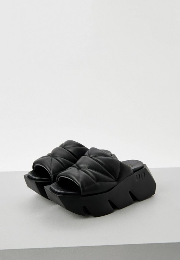 Сабо United Nude