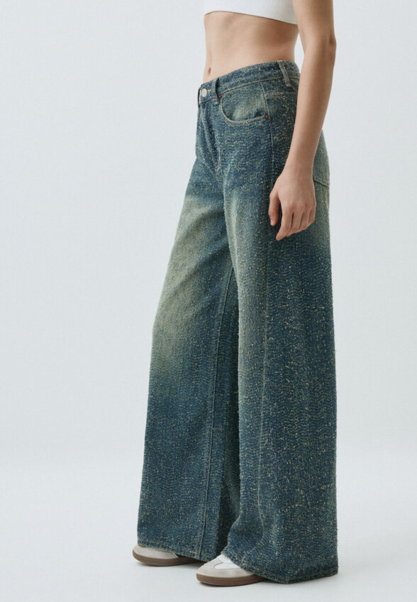 Джинсы Wide leg с потертостями