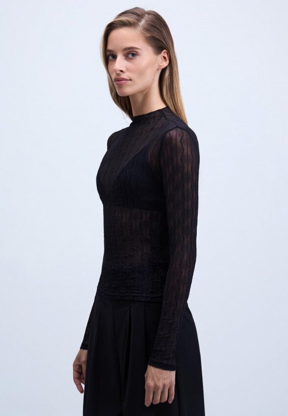 Джемпер Zarina