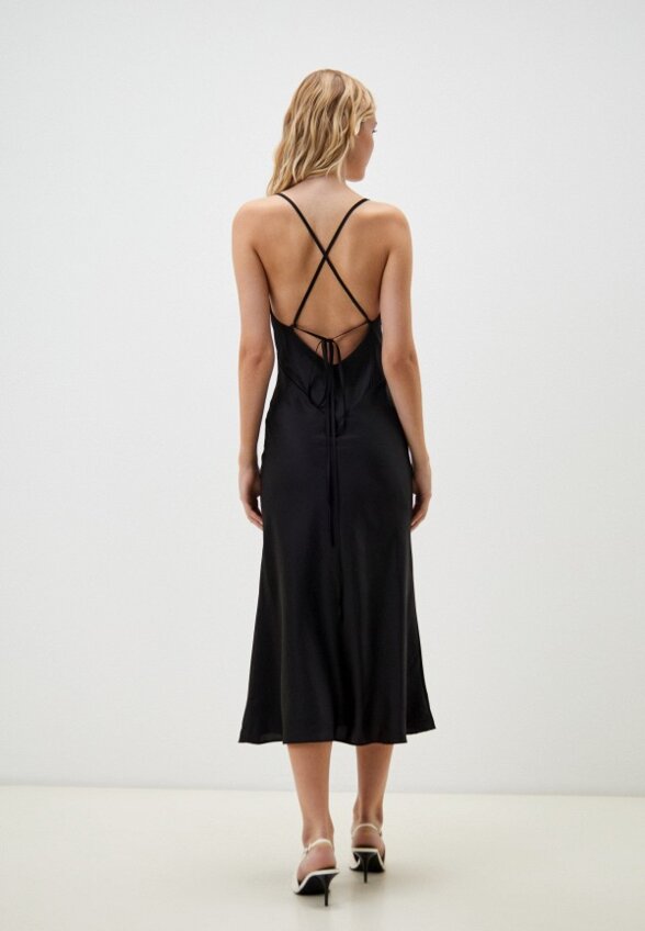 Платье Lastrid