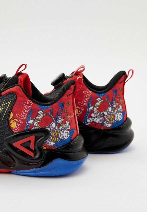 Кроссовки Peak