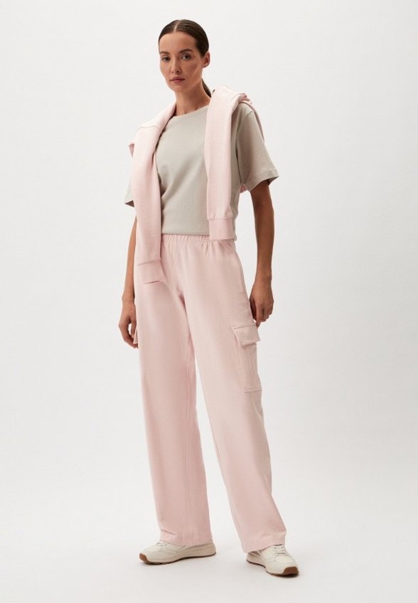 Брюки спортивные Guess