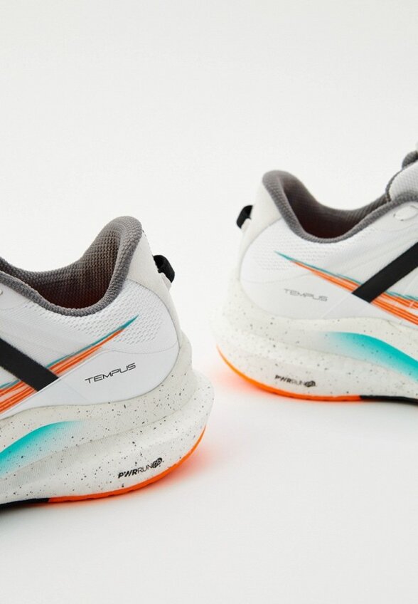 Кроссовки Saucony