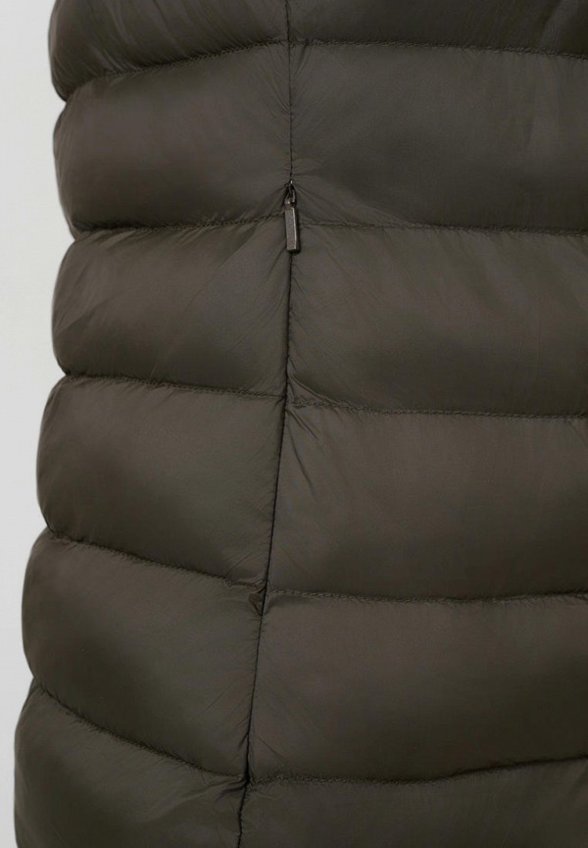 Жилет утепленный Baon