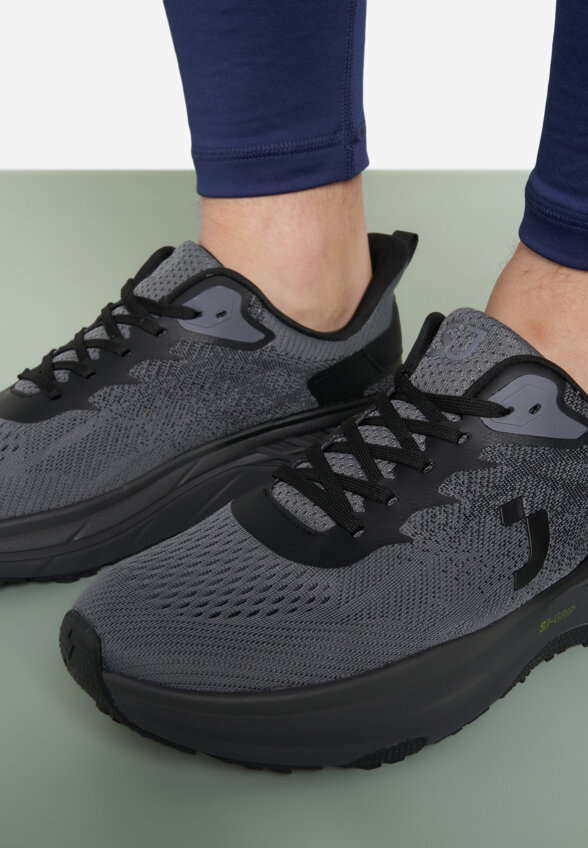 Кроссовки мужские Safety Jogger SJ Grip, Черный