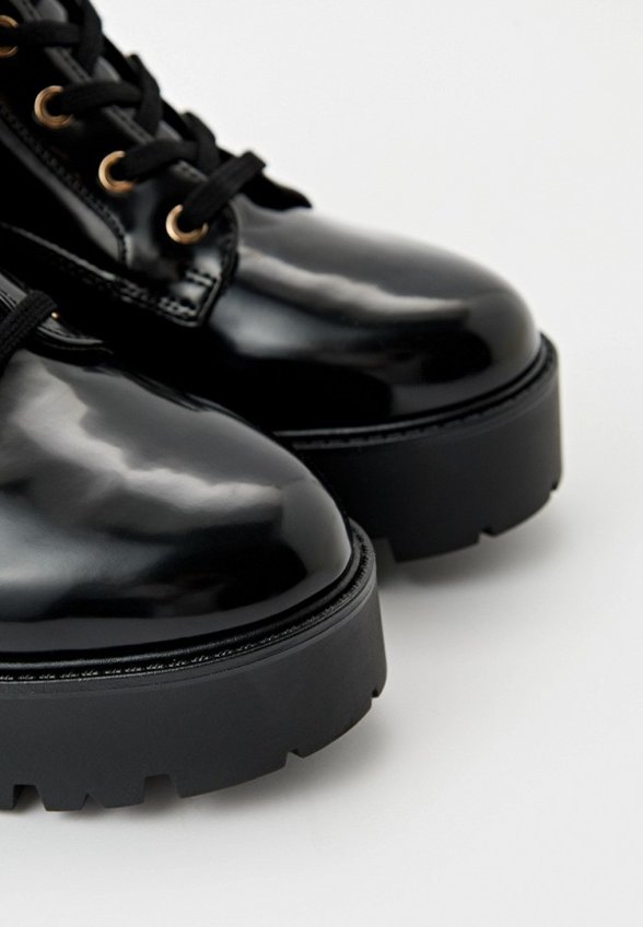 Ботинки Guess