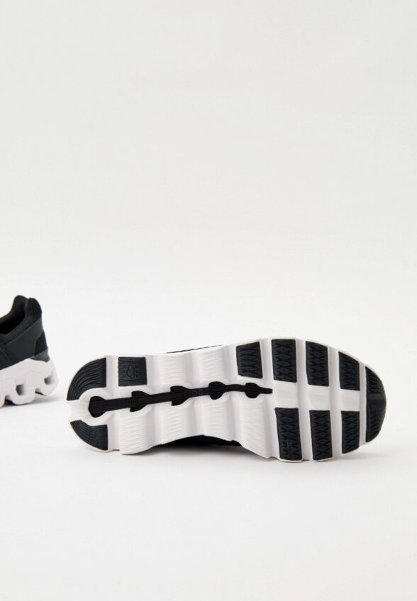 Кроссовки On