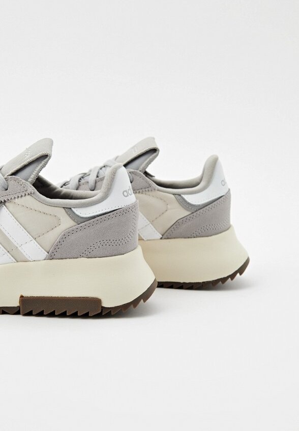 Кроссовки adidas