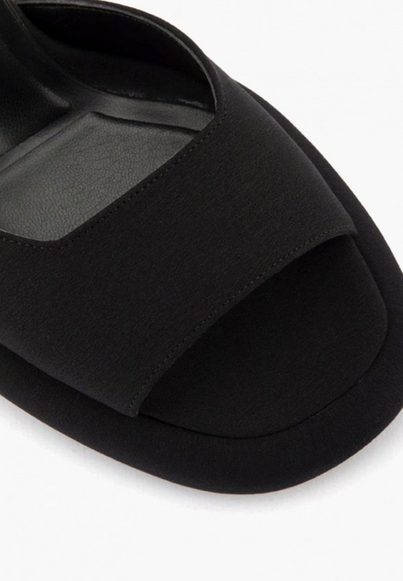 Босоножки Mysa