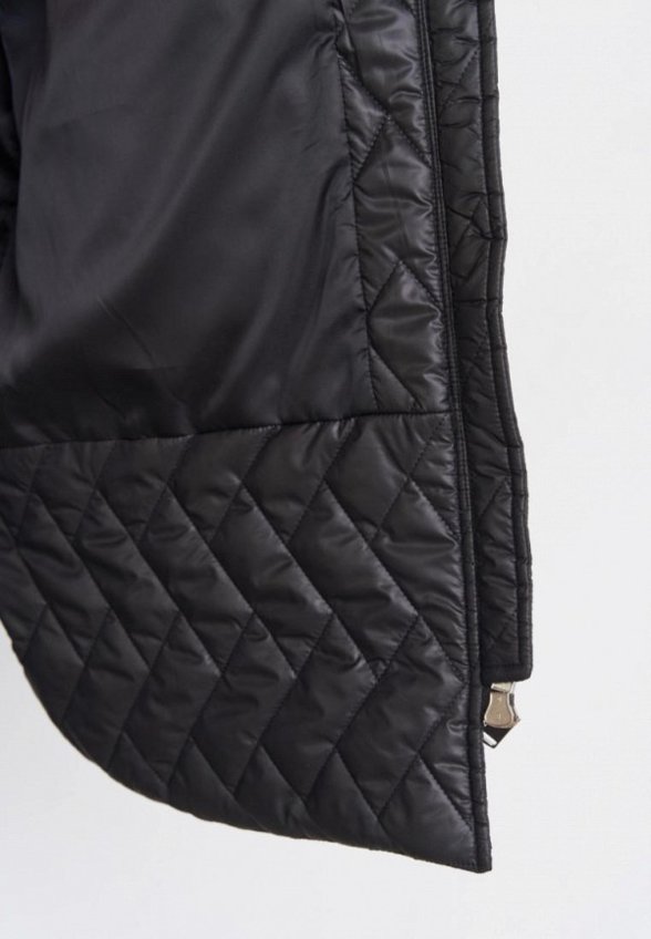 Куртка стеганая Артесса