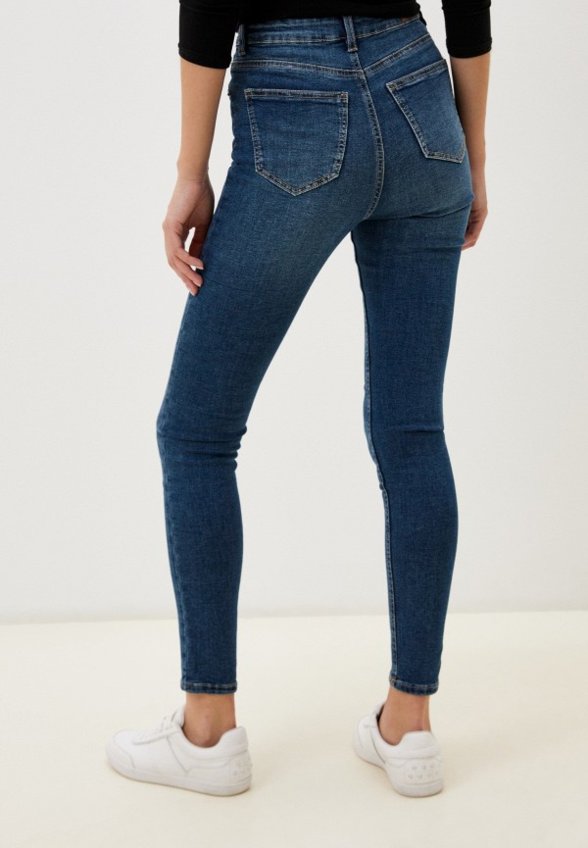 Джинсы Terranova