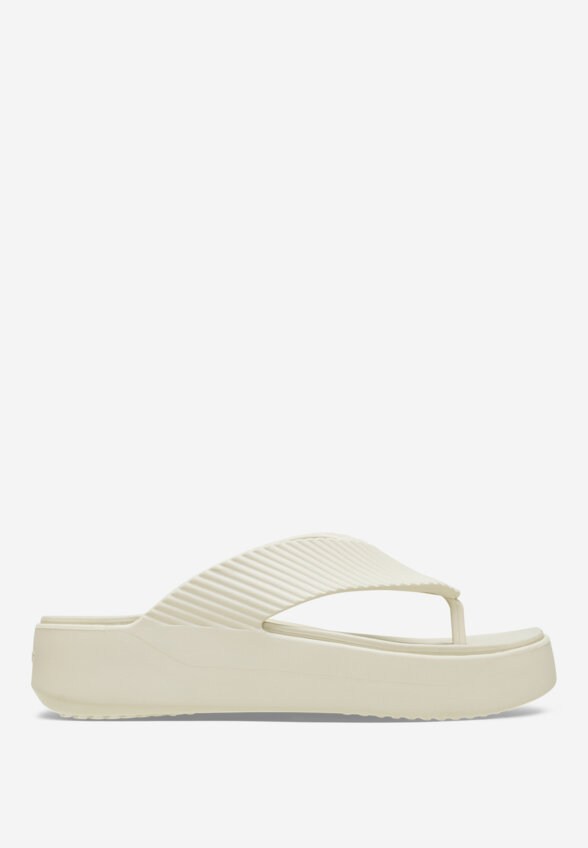 Шлепанцы женские Crocs Getaway Groove, Бежевый