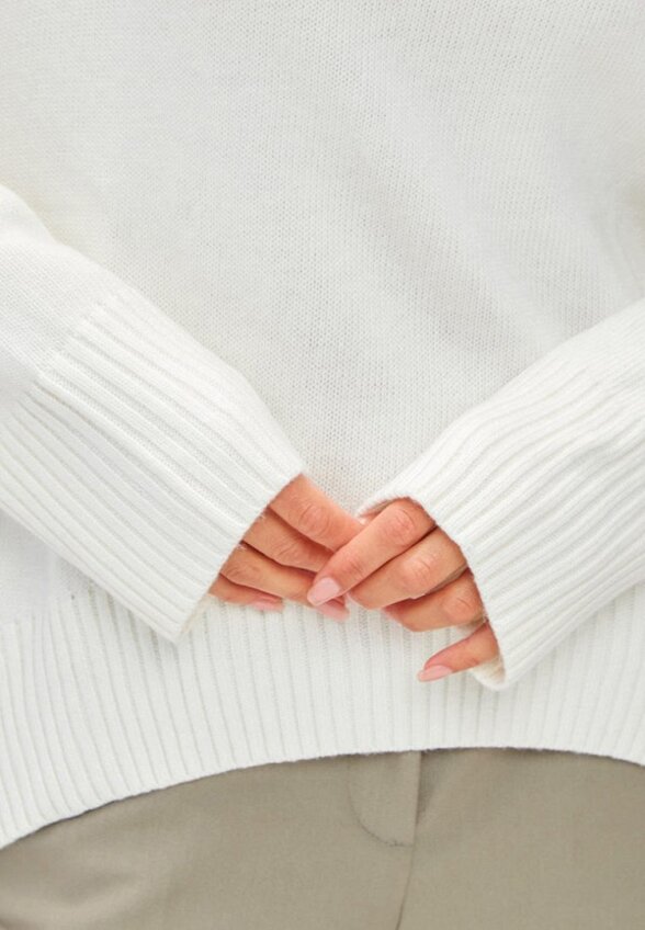 Свитер Villanelle