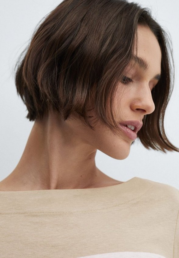 Лонгслив Mango