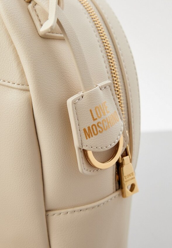 Рюкзак и брелок Love Moschino