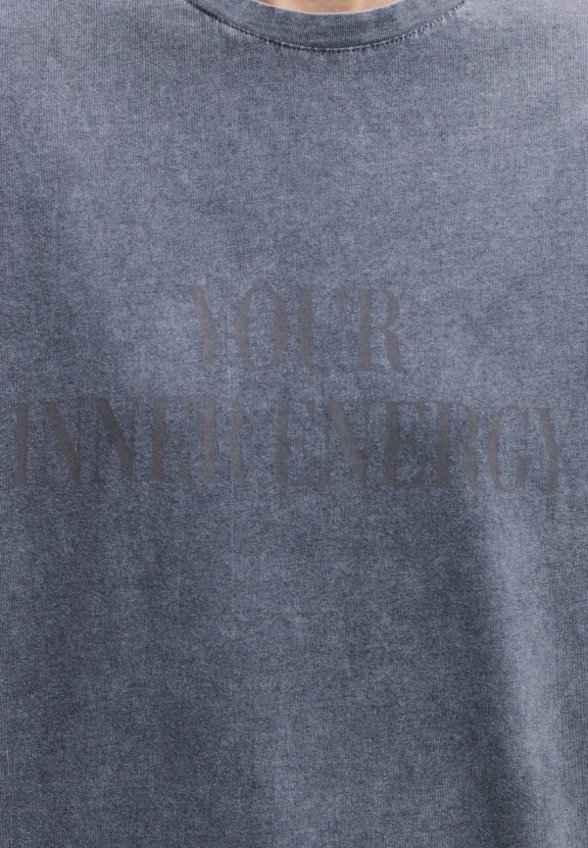 Футболка Zarina