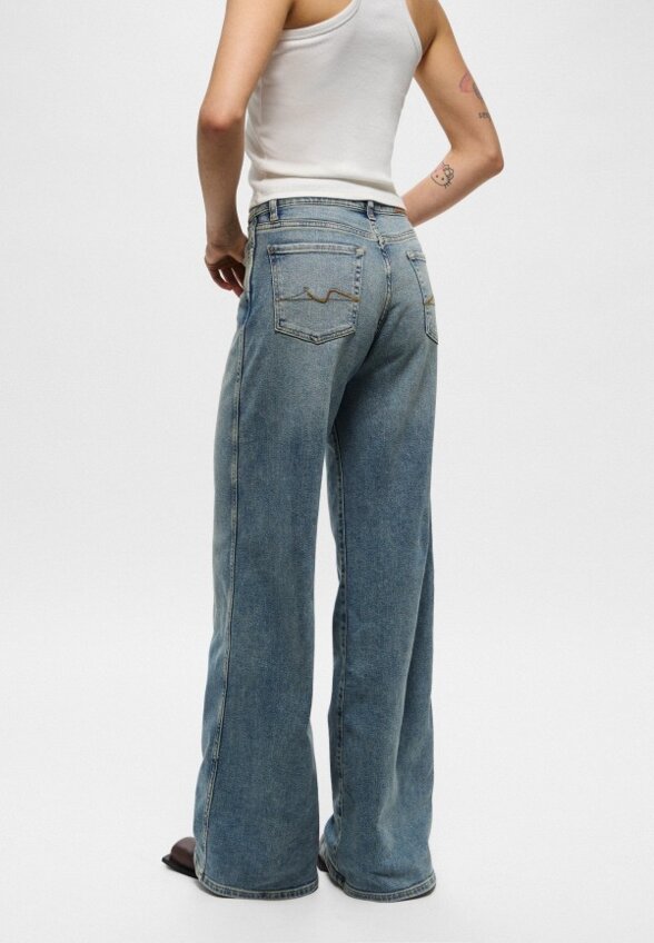 Джинсы 7 For All Mankind