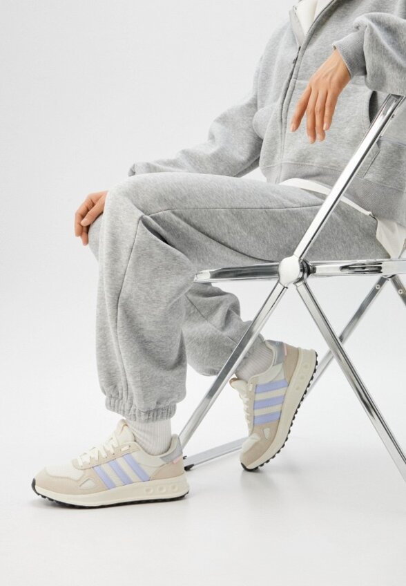 Кроссовки adidas