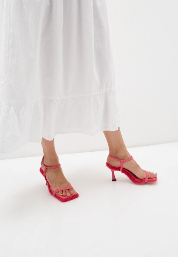 Босоножки Evigi