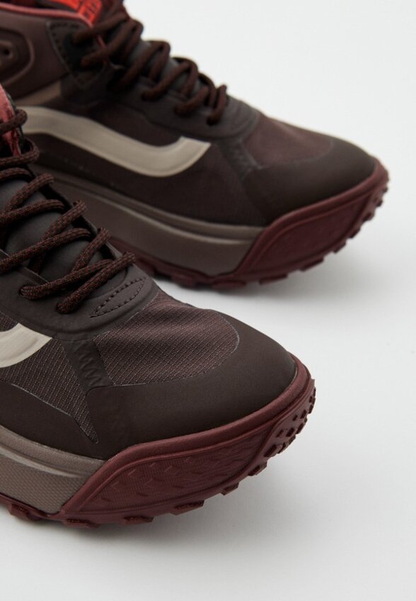 Кроссовки Vans