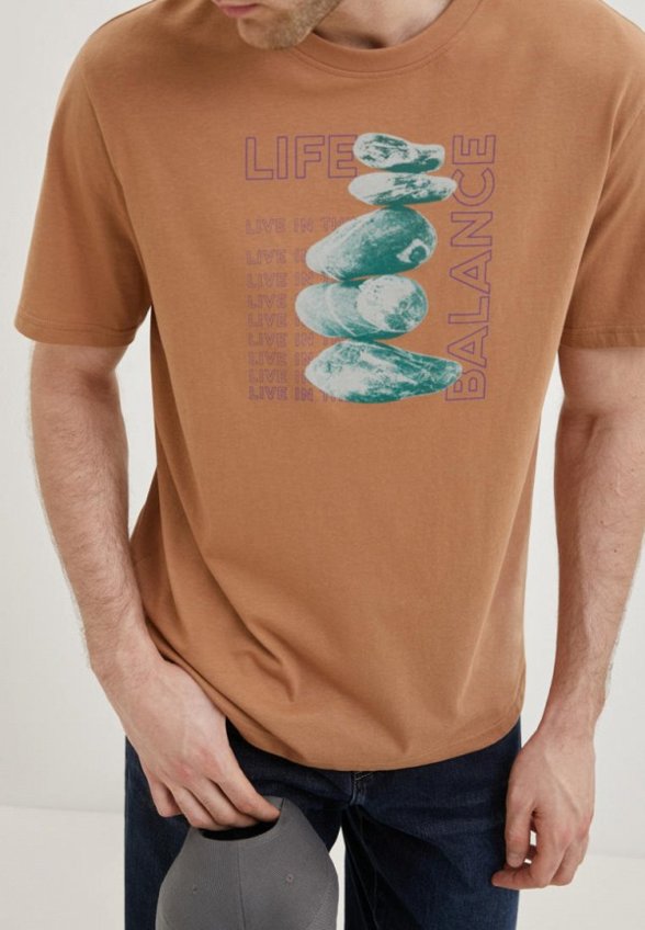 Футболка Finn Flare