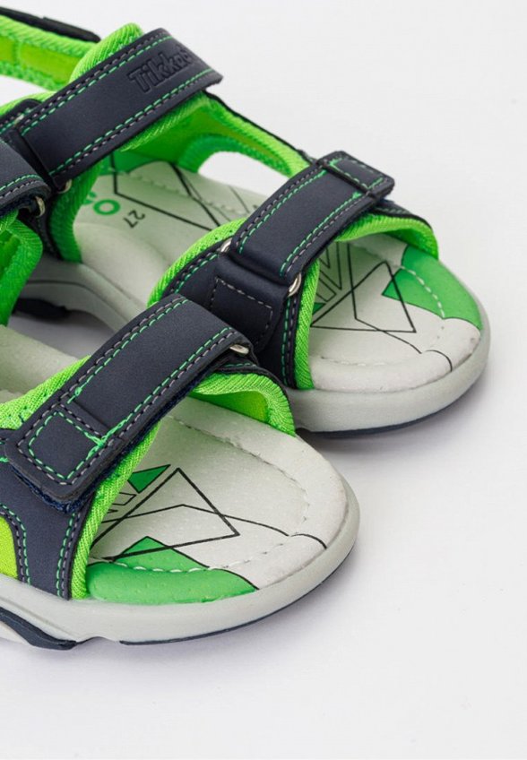 Сандалии Tikkago