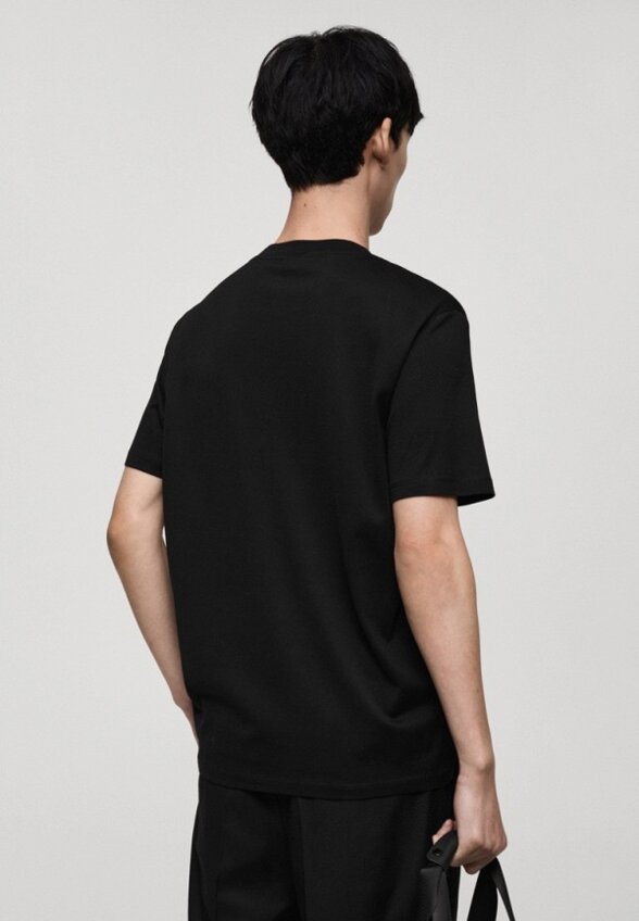 Футболка Mango Man