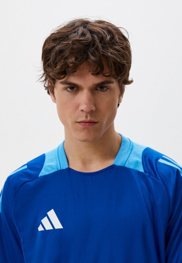 Футболка adidas