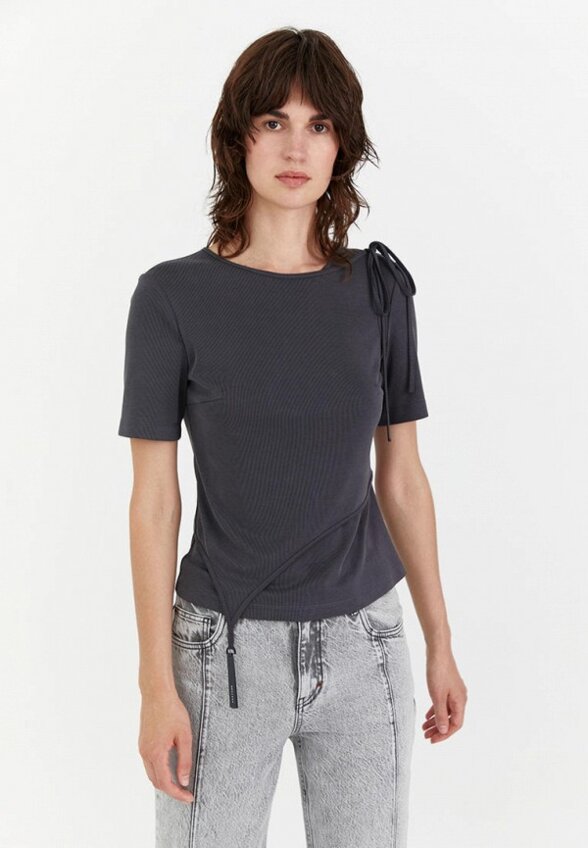 Футболка M.Reason