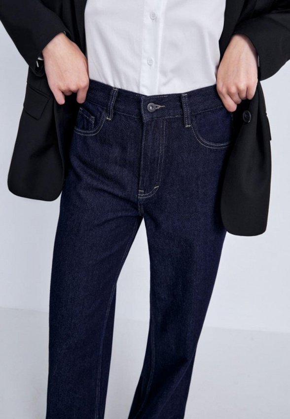 Джинсы Finn Flare