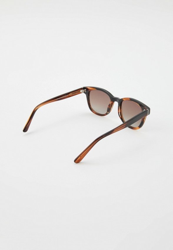 Очки солнцезащитные Vitacci