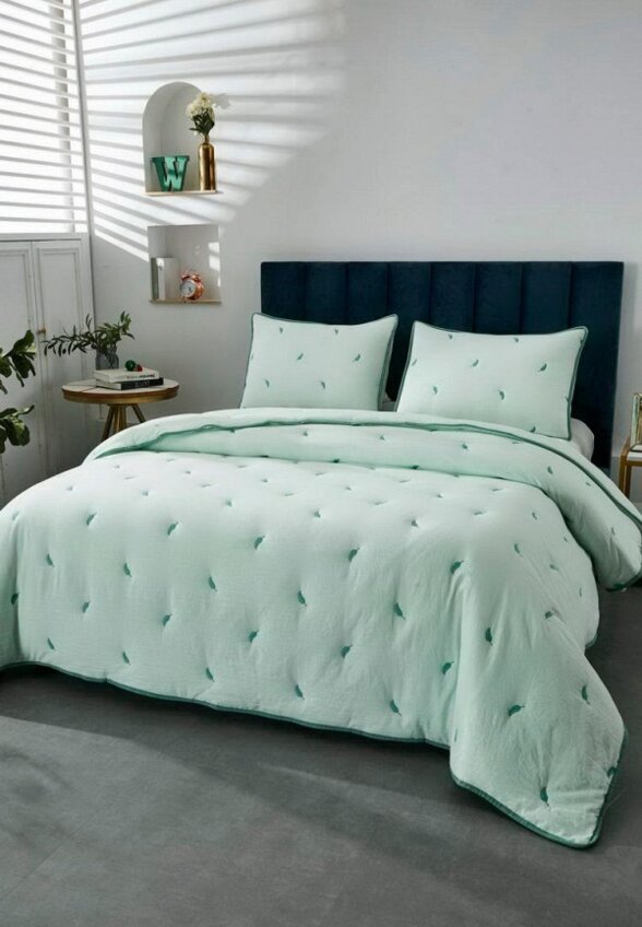 Комплект с покрывалом Sofi De Marko