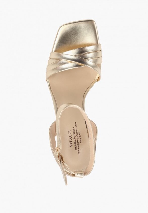 Босоножки Vitacci