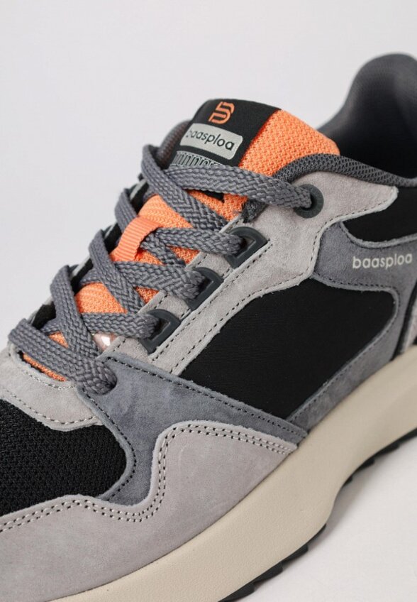 Кроссовки Baasploa