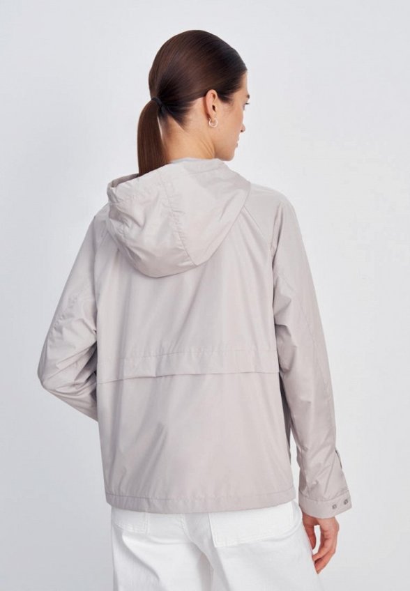 Ветровка Finn Flare