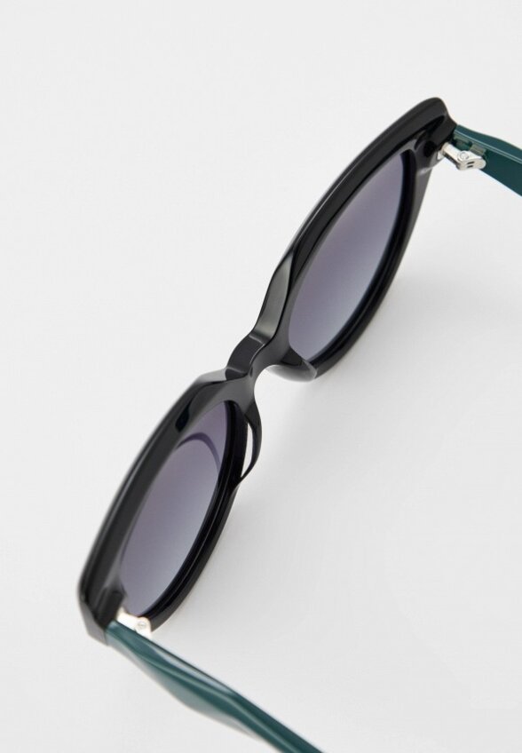 Очки солнцезащитные Vitacci