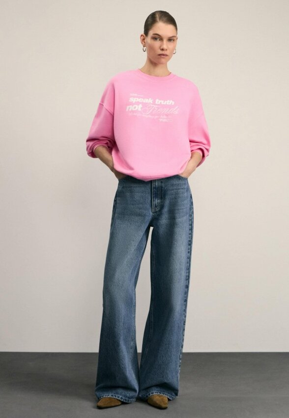 Свитшот Zarina