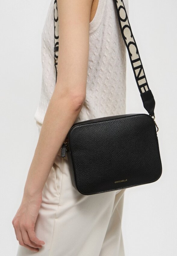 Сумка Coccinelle