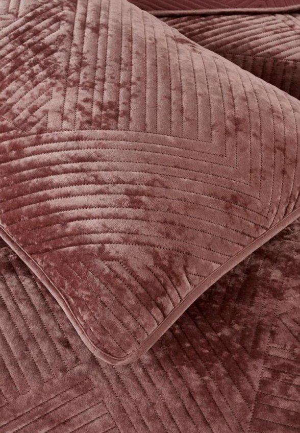 Комплект с покрывалом Sofi De Marko