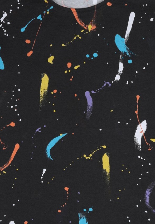 Футболка Апрель