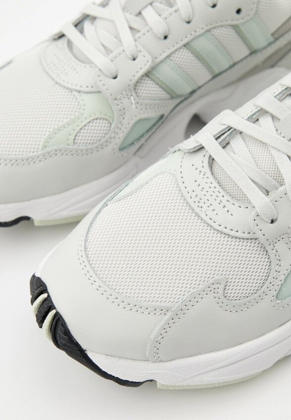 Кроссовки adidas Originals