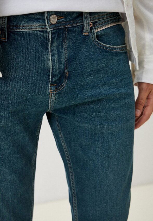 Джинсы Colin's