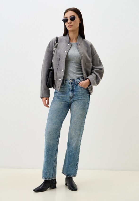 Бомбер Снежная Королева