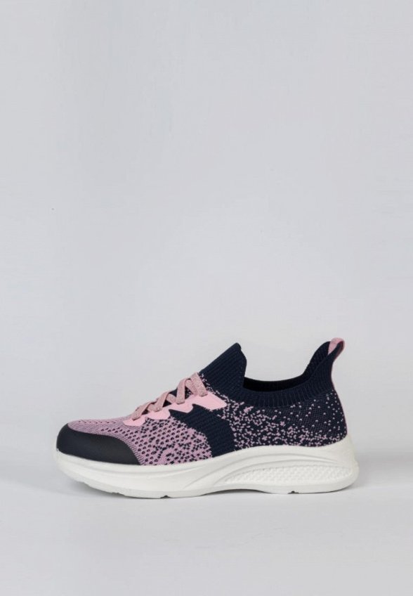 Кроссовки Tikkago