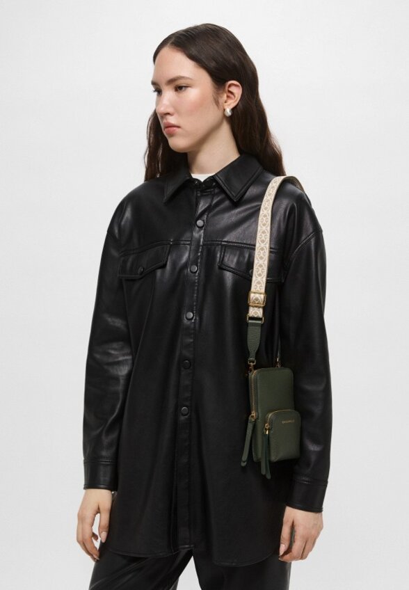 Сумка Coccinelle