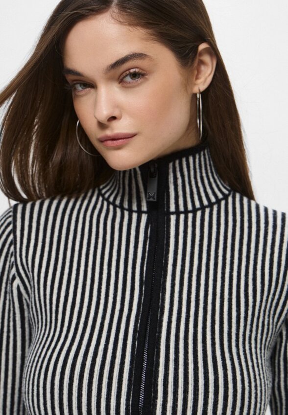 Кардиган John Richmond